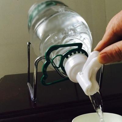 Soporte para Botella de Agua Grifo Dispensador Jarra de Agua Cubo Caño Herramienta Picnics Hogar