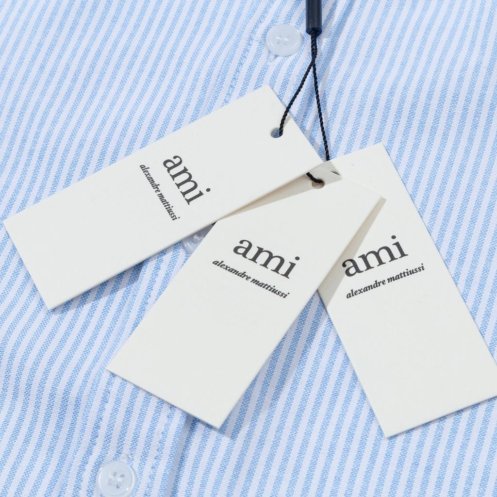 2218 AMI Podzimní Nový Produkt Náprsní Kapsa Klasická Černá Vyšívaná Malá Láska Kostka Ležérní Bavlněná Jednobarevná Košile s Dlouhým Rukávem