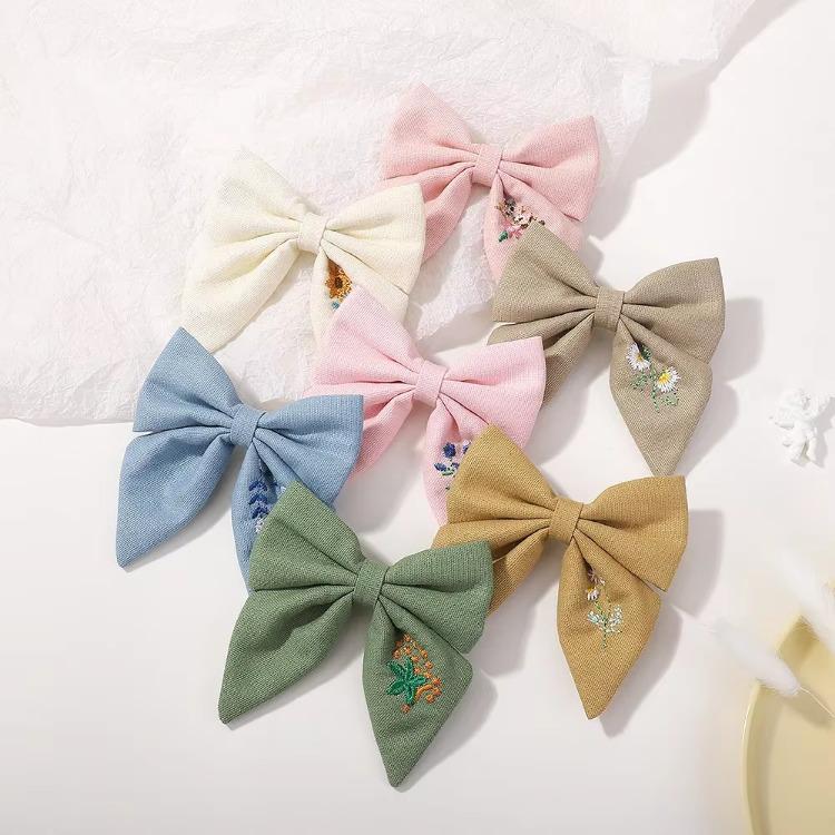 Flower Embroidery Bow Hair Clip Sweet Princess Girls Hair Clips Handmade Ribbon Bangs Hairpin Cute Bowknot Barrettes Headwear