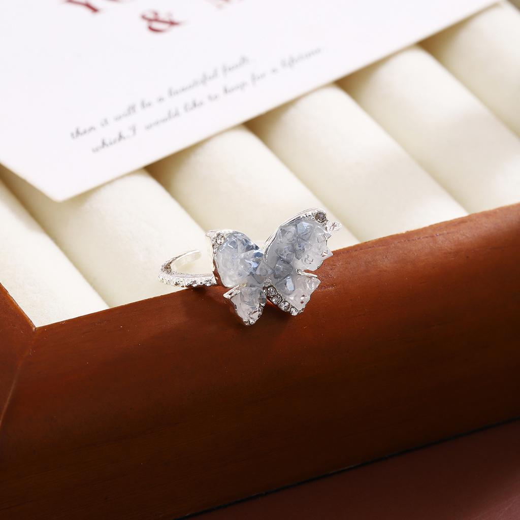 Korean Sweet Gradual Change Broken Ice Blue Butterfly Ring Female, Light Luxury High Sense Small Fragrance Fashion Temperament Index Finger Ring