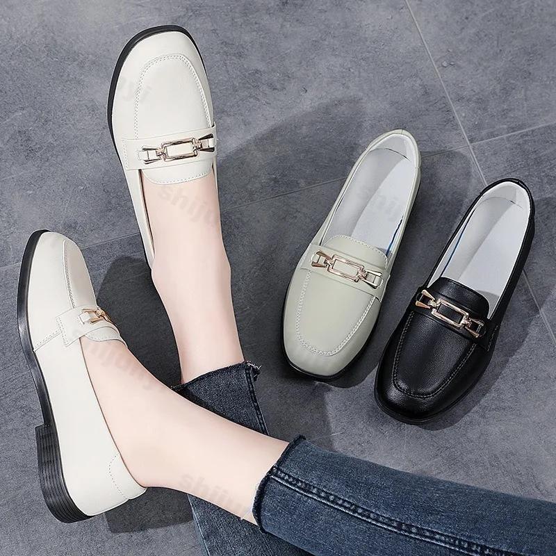 Fashion 2025 Spring Women's Shoes Flat Comfortable Anti Slip Lightweight New Fashion Casual Shoes Metal Decoration Anti Slip Work Shoes