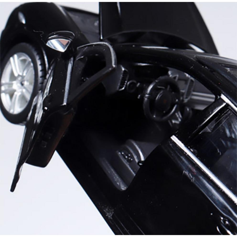 Bburago 1:24 Black Porsche Cayenne Turbo Diecast Model Car