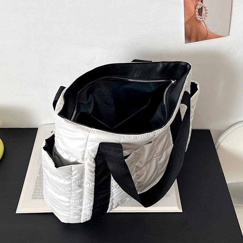Módní nylonová polstrovaná prošívaná taška pro ženy Vesmírná bavlněná taška přes rameno Měkká nadýchaná kabelka Dámská taška do podpaží Shopper Totes