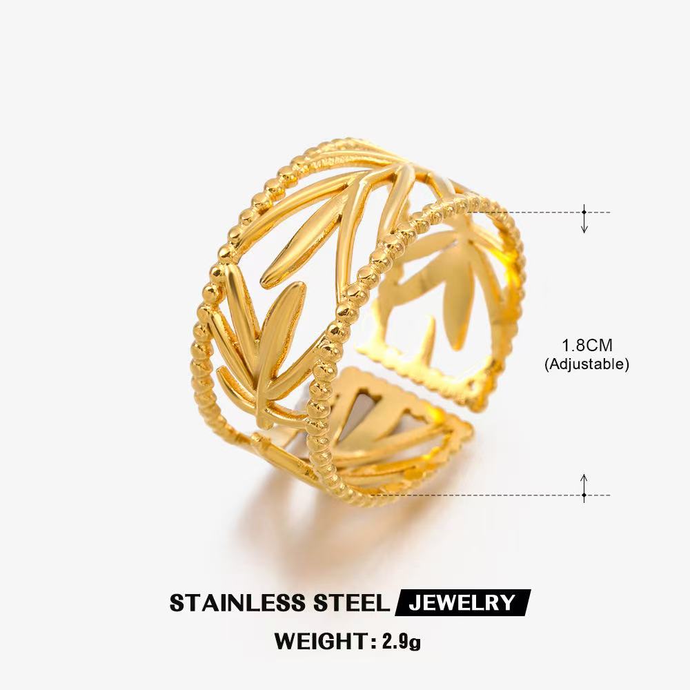 Wholesale High End Waterproof Three-dimensional M Letter Hollow Stainless Steel Finger Ring Trendy for Women Personalize Jewelry