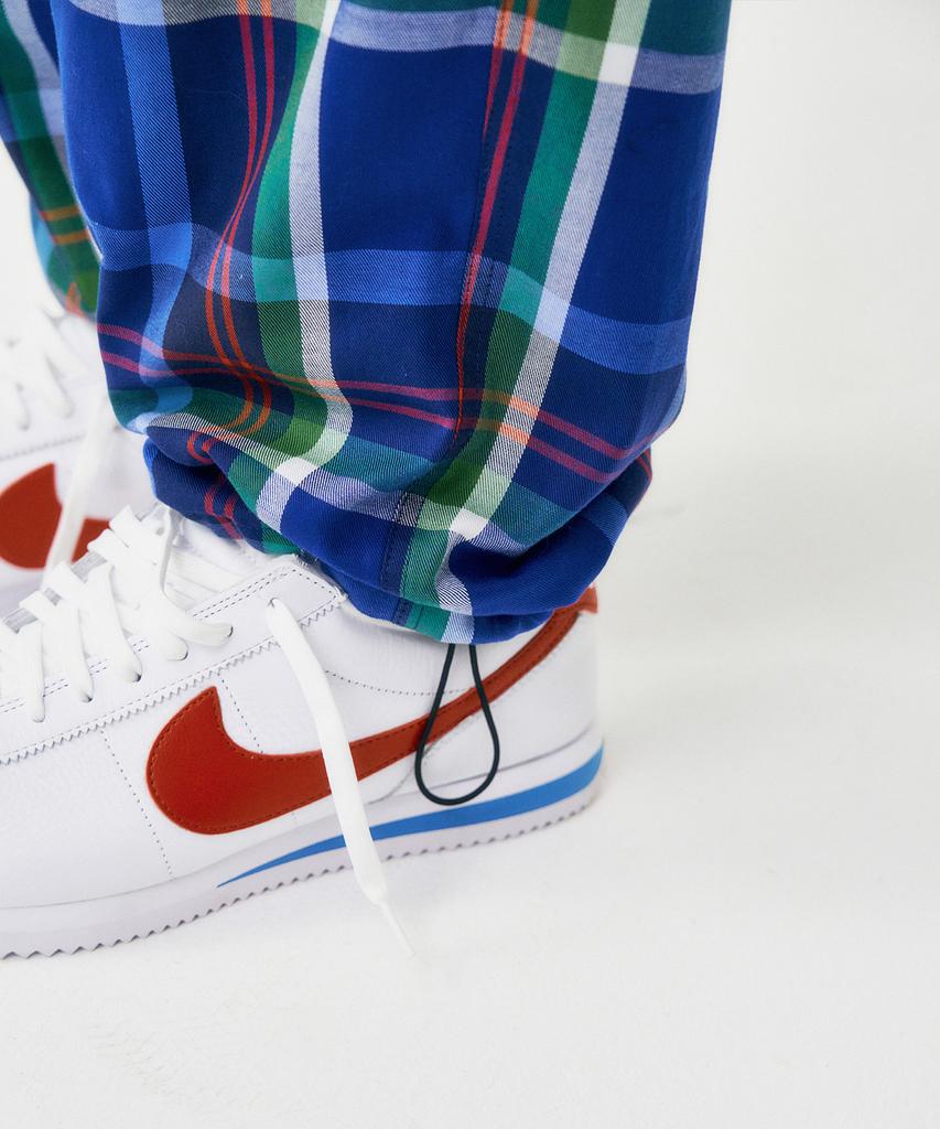 Peulomaleul Blue Check Boy Track Pants / Blue
