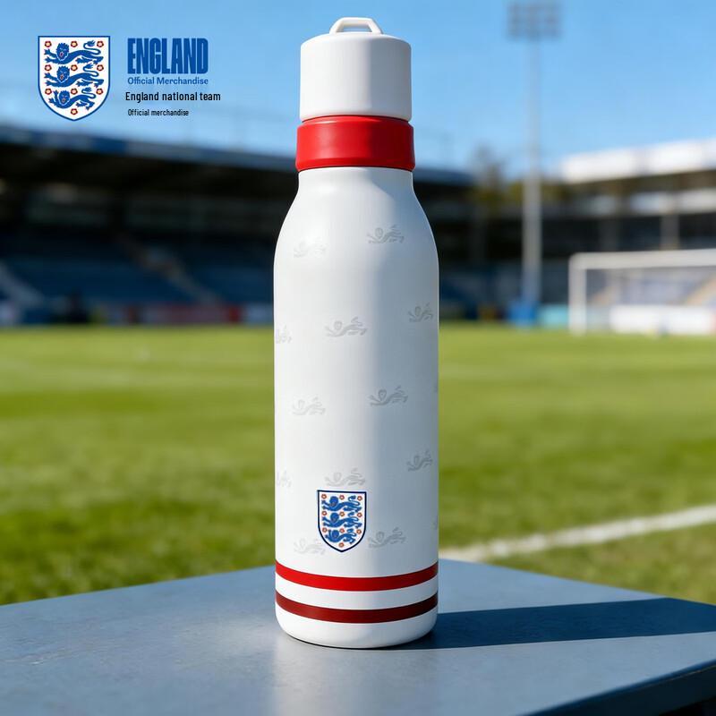 England National Team Insulated Water Bottle 600ml