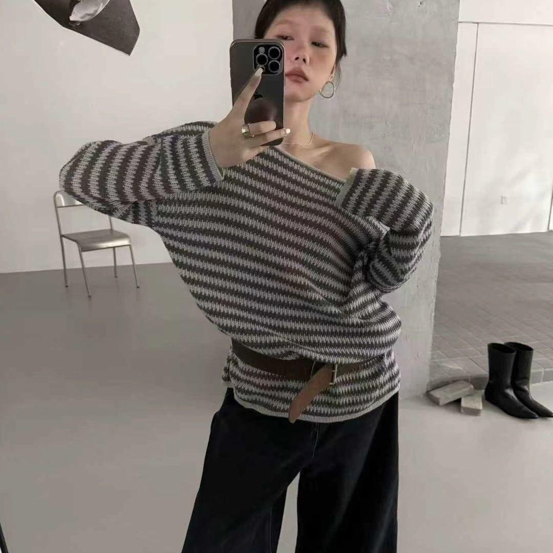 Korean Autumn 2025 Striped Off-Shoulder Knit Sweater with Belt One Size