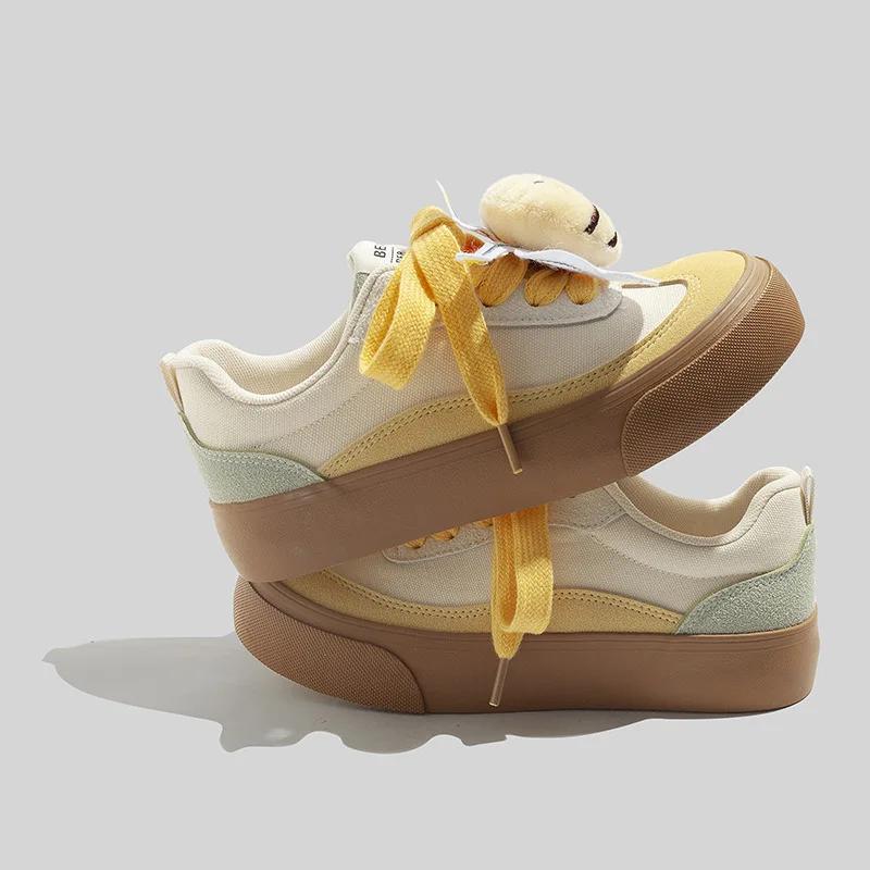 

Белые туфли на толстой подошве для женщин, Новая осенняя коллекция, Милые универсальные повседневные кеды с низким верхом с маленькой пчелкой 35