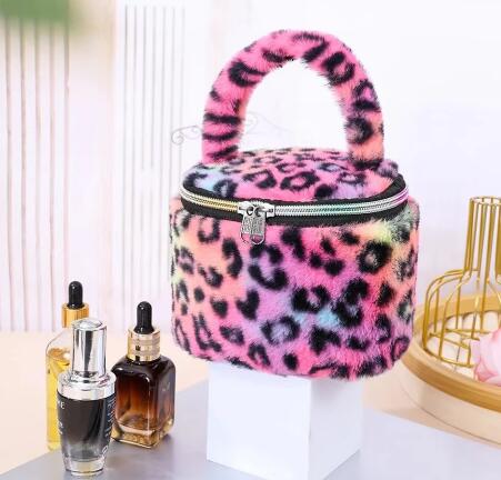Große Kapazität Kosmetiktasche mit Leopardenmuster Hohe Schönheit Kosmetiktasche Reise Kosmetik Aufbewahrung Kosmetiktasche Neue Große Kapazität