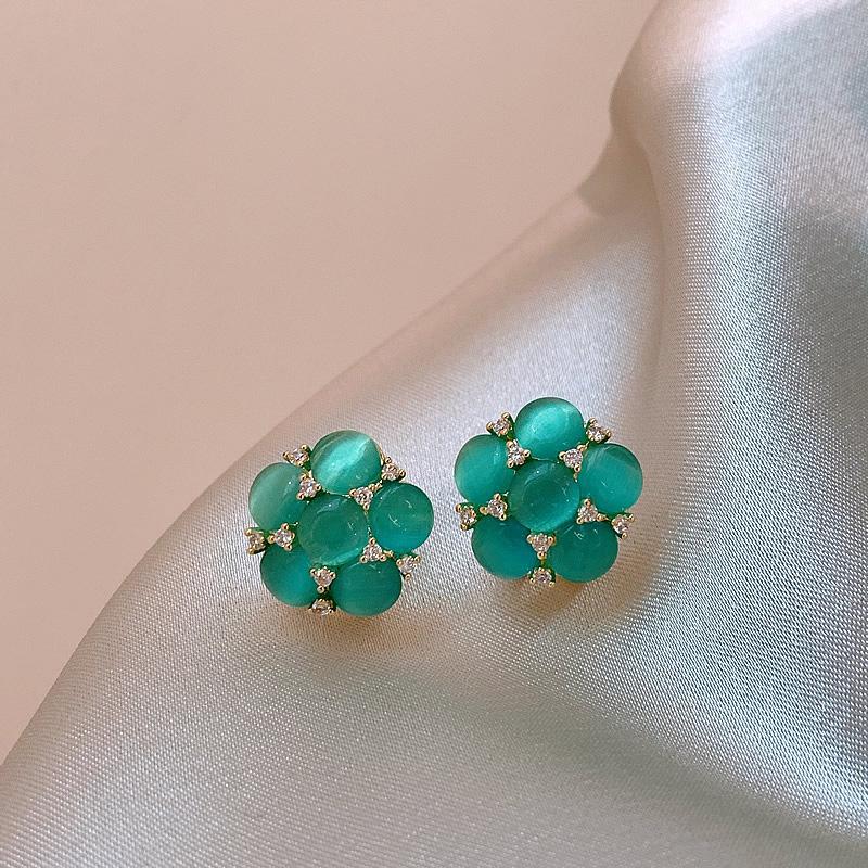 2023 Light Luxury S925 Silver Needle Resin Hydrangea Clip-On Earrings - Elegant & Stylish