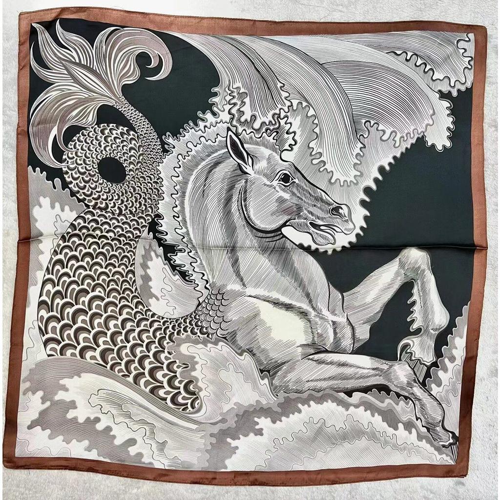 Luxury Silk Scarfs Square Scarf Korean Fashion Kerchief Popular Silk Scarves Bandanna Wraps Scarf Decoration Shawl 70*70Cm