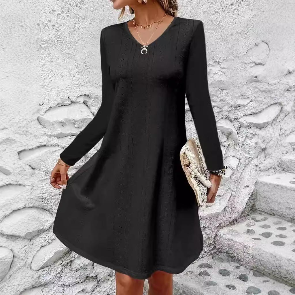 Women's Fashion Hollow Out Jacquard V-neck Long Sleeve Dress