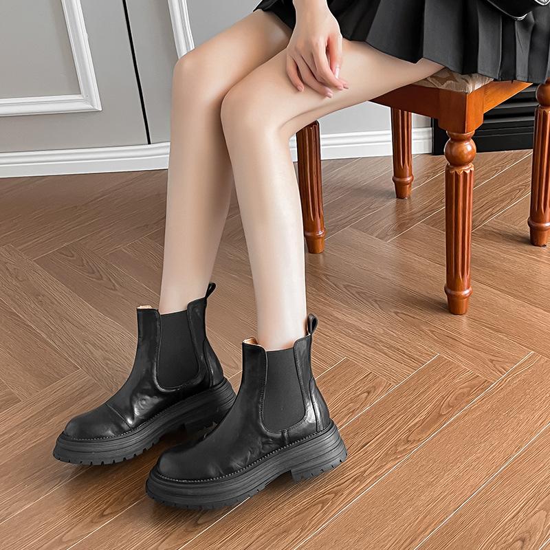 Chelsea Short Boots for Women with Hand-grabbing Leather Thick-soled Retro British Style Autumn and Winter Style Elastic One-foot Boots