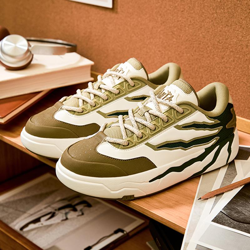 Anta Pili Versatile Durable Lightweight Low-Top Skate Shoes Men Sneakers Ivory-White Stone-Green 112538075-4