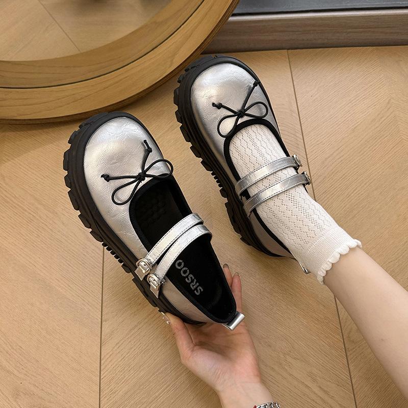 Fashion versatile black retro thick-soled shallow mouth small leather shoes single shoes women's summer 2025 new height-increasing Mary Jane shoes