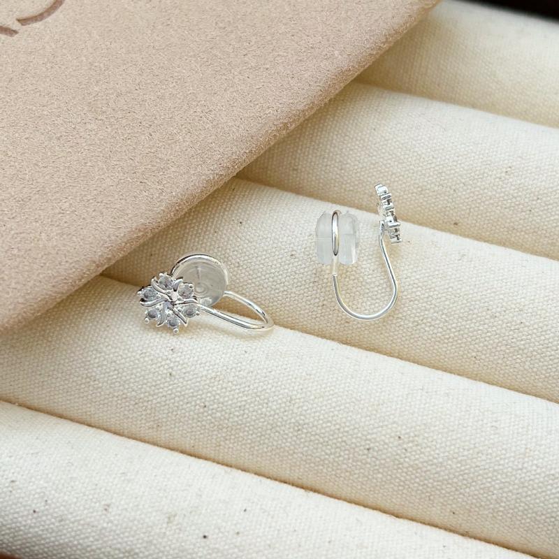 Brincos Ultra-brilhantes com Zircônia Total e Estilo Minimalista com Apelo de Luxo, sem Tarraxa. Porta-velas com cheiro de mosquito com clipes de orelha.