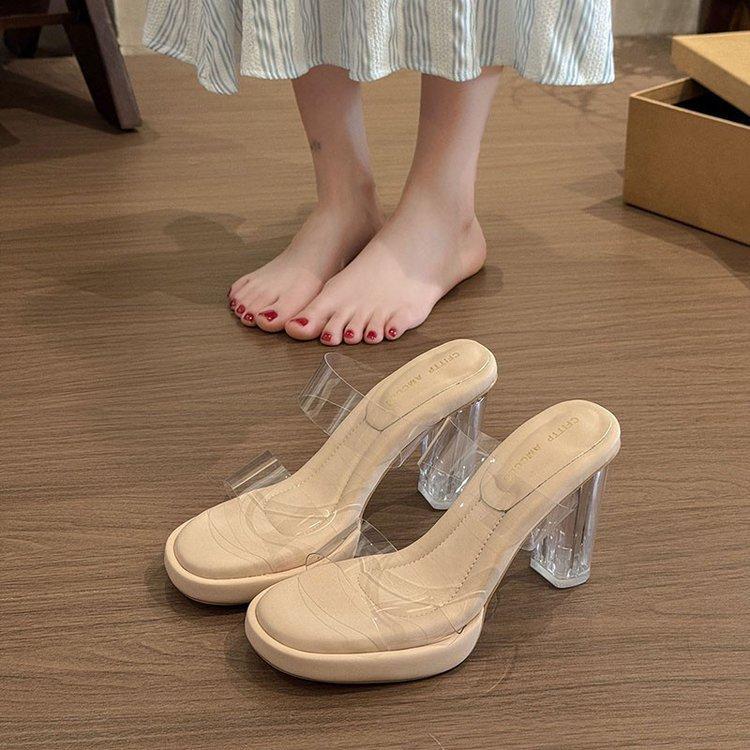 

Thick-soled waterproof table, transparent thick-heeled cool slippers with crystal heels, high-heeled sandals for women s summer wear 34 абрикосовий