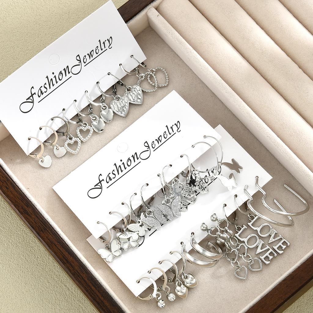 Fashion Creative Simple Earrings Set for Women Vintage Temperament Hollowed-out Butterfly Love Earrings Jewelry Gifts 2026 New