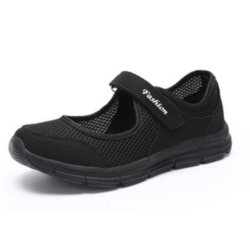 Fashionable And Comfortable Elderly Shoes With Magic Strap For Outdoor Activities