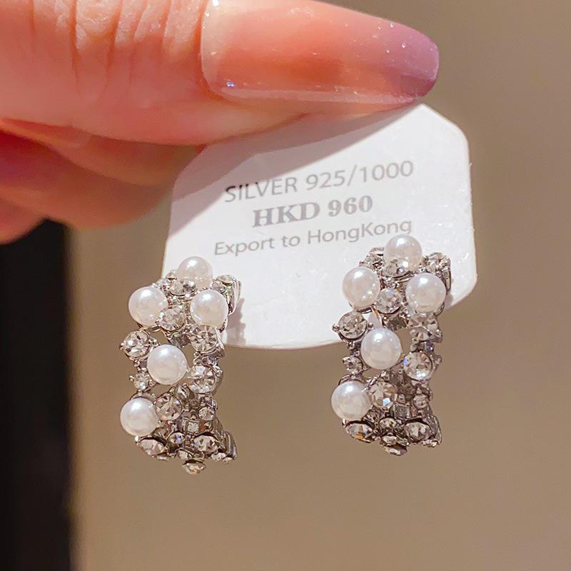 Gold-Plated Silver Bow Pearl Earrings: Retro, Elegant, and Luxurious Studs
