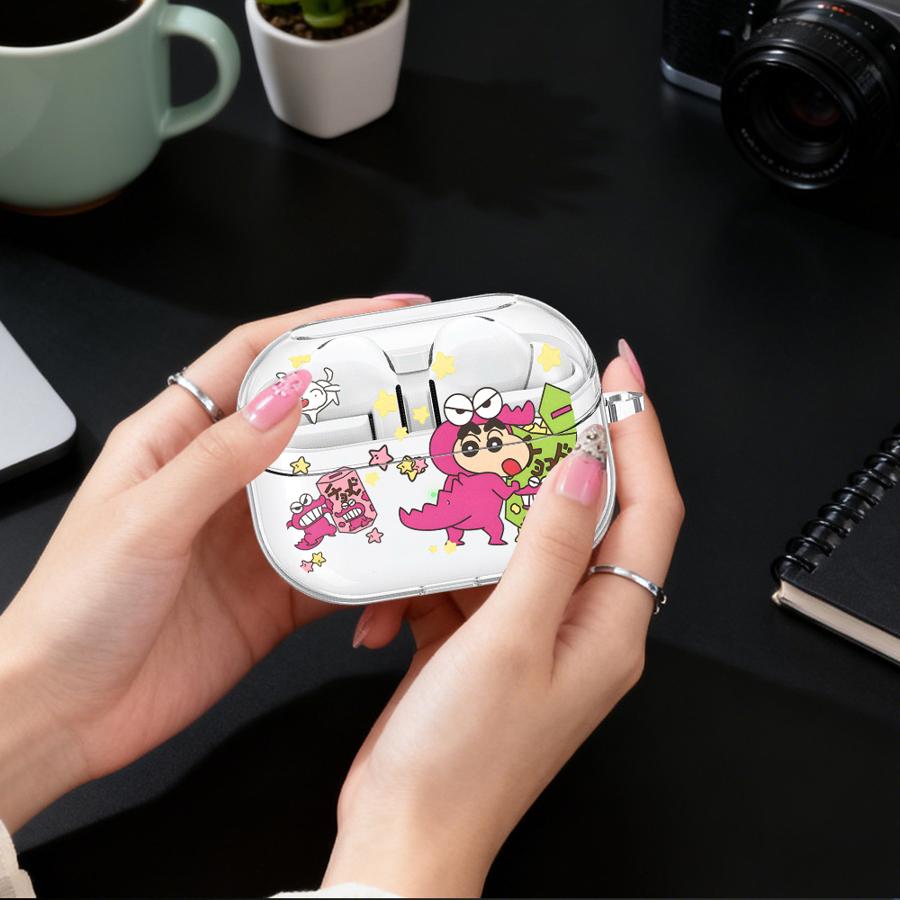 Case For Samsung Galaxy Buds 4Pro Live 2Pro 2 3 FE 3Pro 4 Pro Clear Earphone Cases Cover With Hook Cute Crayons Shinchan