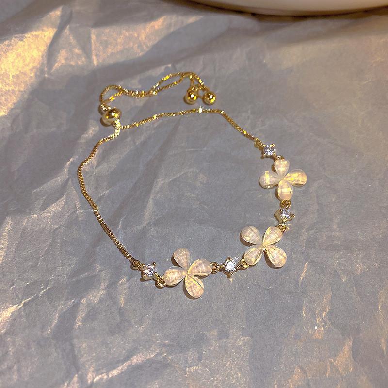 Latest Stylish Fashionable Korean Delicate Light High End Flower Cubic Zircon Wrist Bracelet Ladies Jewelry Gathering Party Event Giveaway Gift Idea