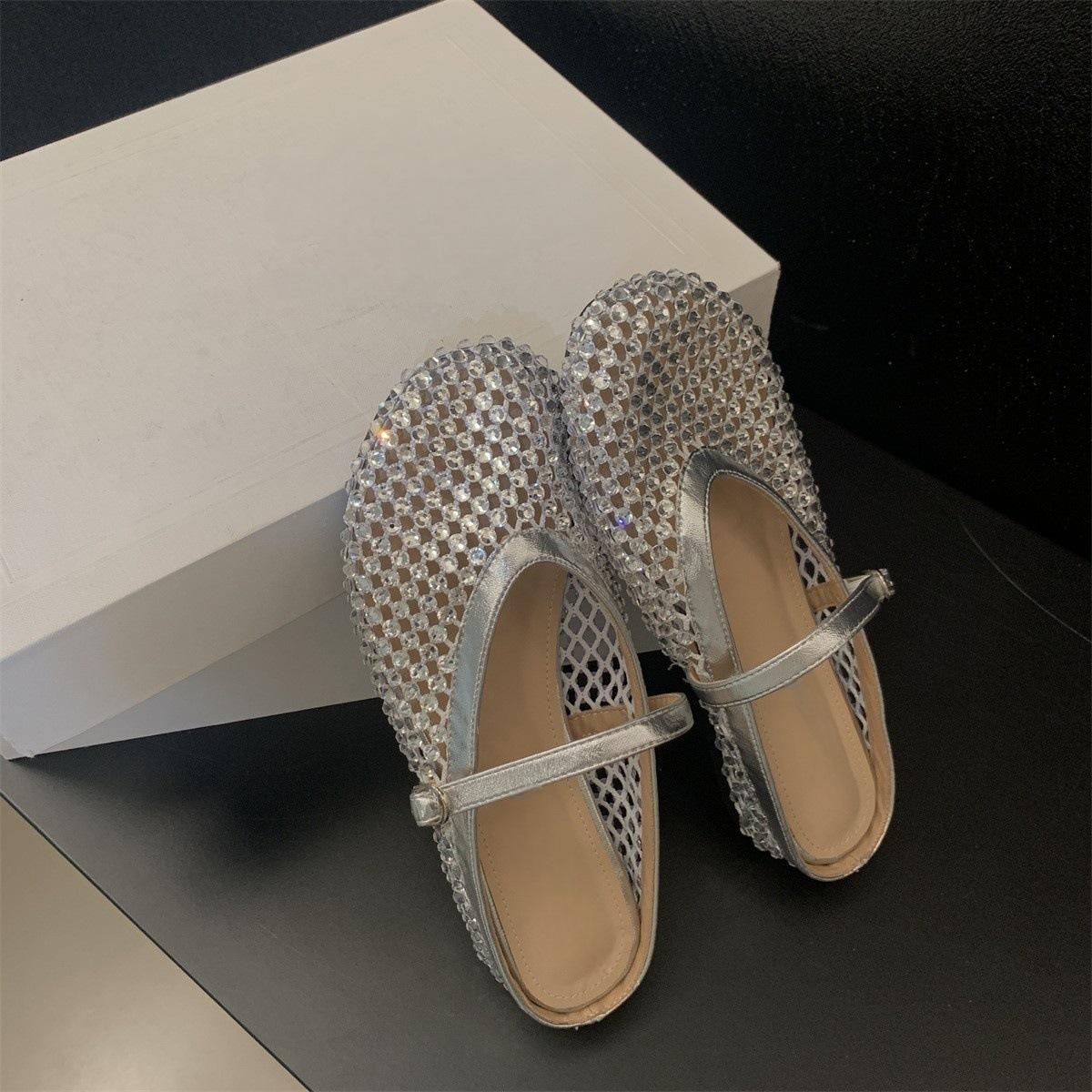 

Внутреннее увеличение, сетка со стразами, полая сумка, голова, полушлепанцы, женская обувь, верхняя одежда, лето 2025, серебристые сандалии Мэри Джейн 35