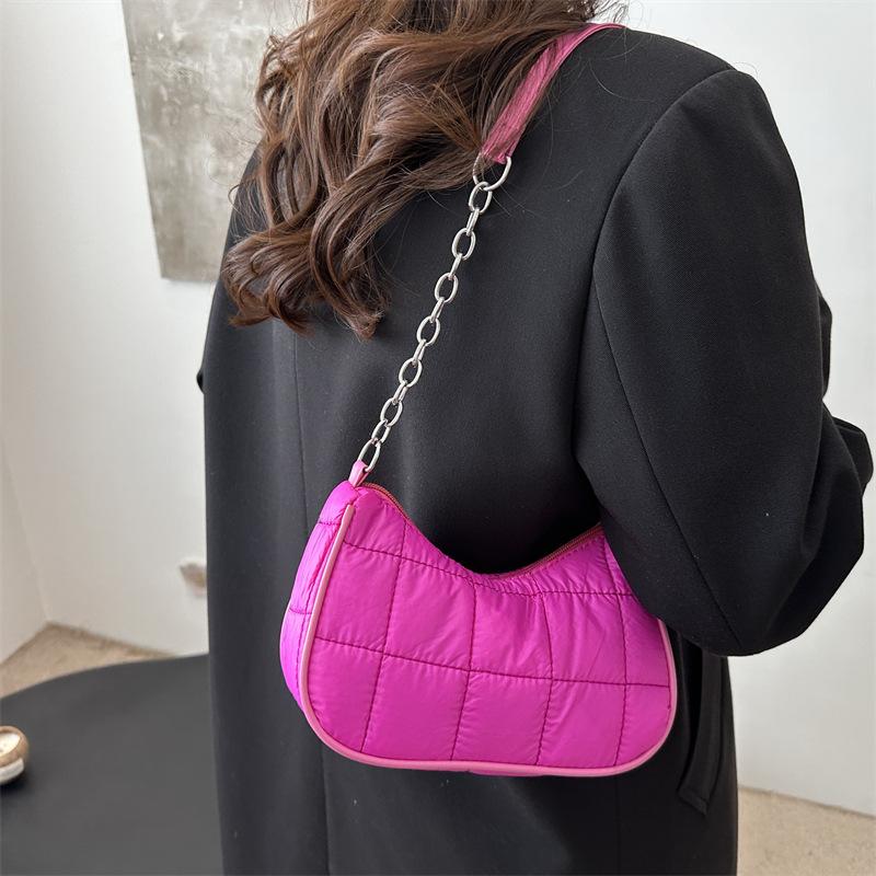 Kleine quadratische Tasche Damen Winter neuer Trend einfache Unterarmtasche Mode Diamantkette Umhängetasche