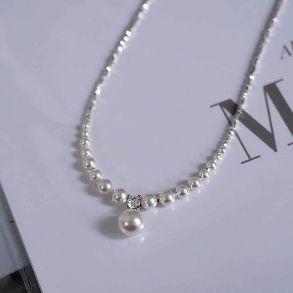 Xiaohongshu Broken Silver Pearl Copper Chain Necklace Women's Fashion Temperament Versatile Collarbone Chain Light Luxury High-end Neck Chain