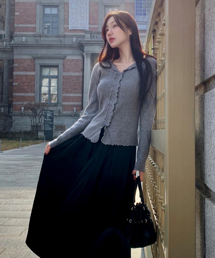 BASIKA Slim Ruffle Knit (Gray)