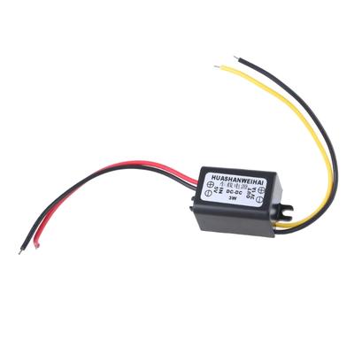 LKW DC5V auf 3V 1A Step-Down-Wandler Reduzierer Regler 3W Netzteiladapter für Auto Boote LED-Licht