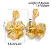 Minimalist Hollow Floral Asymmetrical Design Earrings For Women, Suitable For Daily, Vacation, Date, Couple Gift