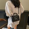 Hand carry high-end fashion small square bag women's messenger bag new niche portable shoulder women's bag