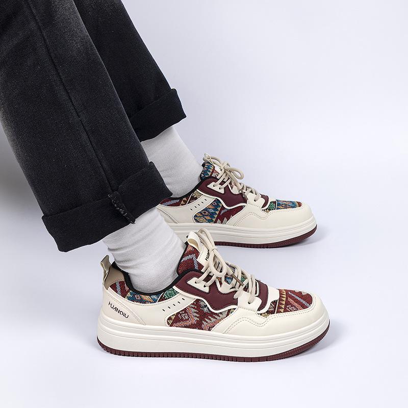 Global lightweight breathable board shoes men's ZHQ-ZL9016 spring versatile trendy shoes design sense popular embroidery sneakers