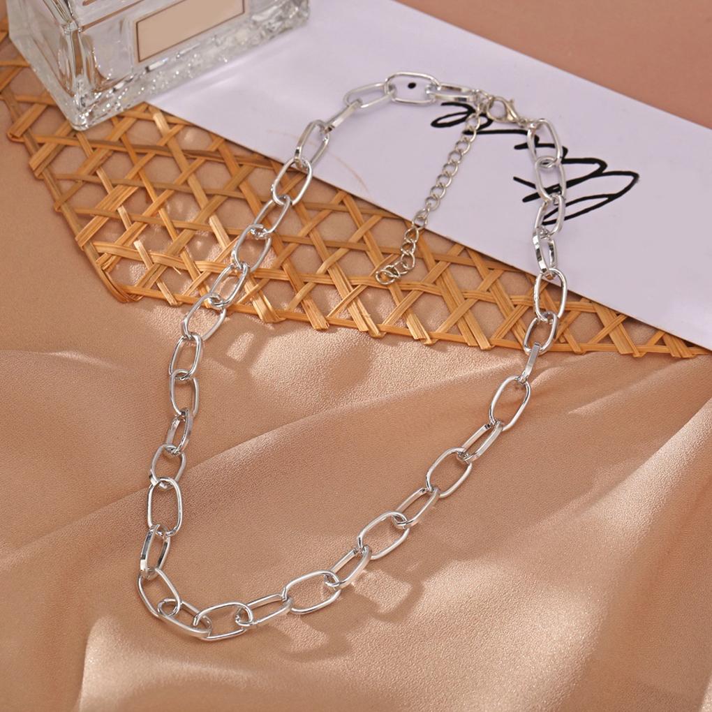 Women Necklace Retro Punk Short Thick Clavicle Link Chain Girls Choker Jewelry for Party Birthday Silver