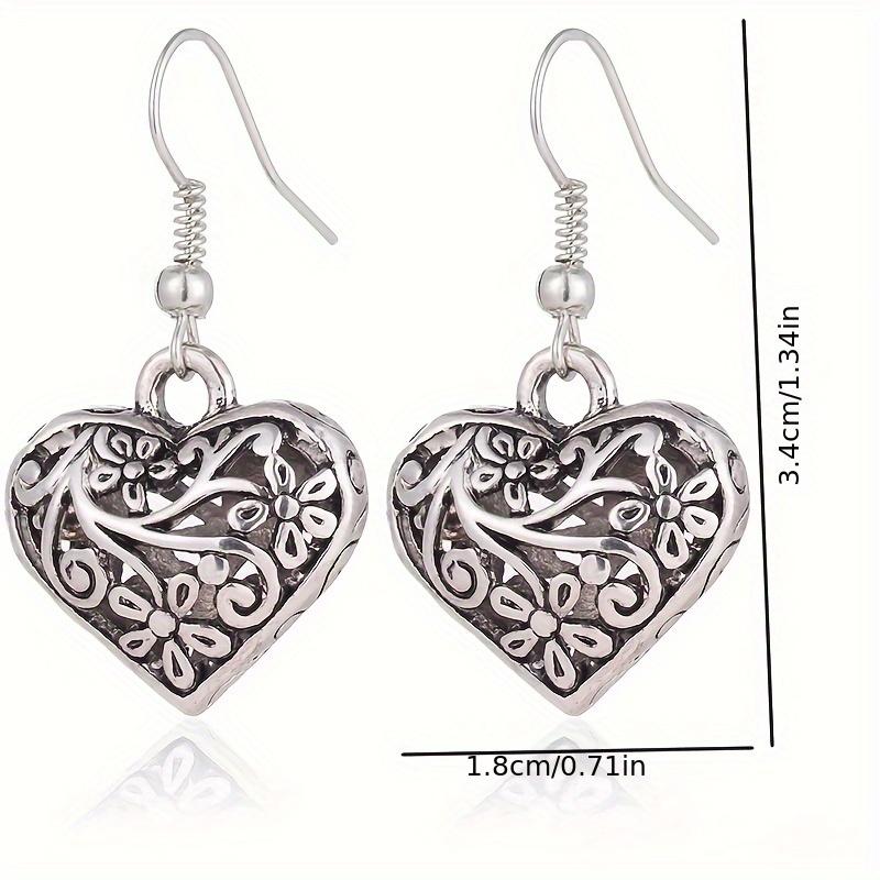 2 stk Retro Øredobber i Rustfritt Stål, Unike Øredobber med Hul Hjerteanheng, Ideelle for Smykkeelskere