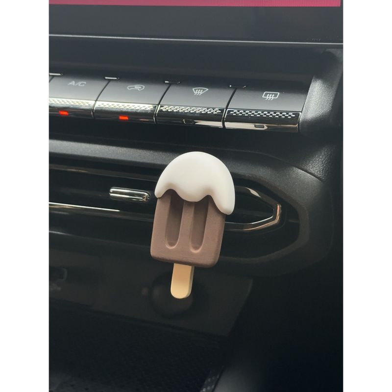Original Copyright Air Vent Diffuser Stone Ice Cream Cool Cute Aromatherapy Decoration Car Accessory for Girls Perfume Essential Oil