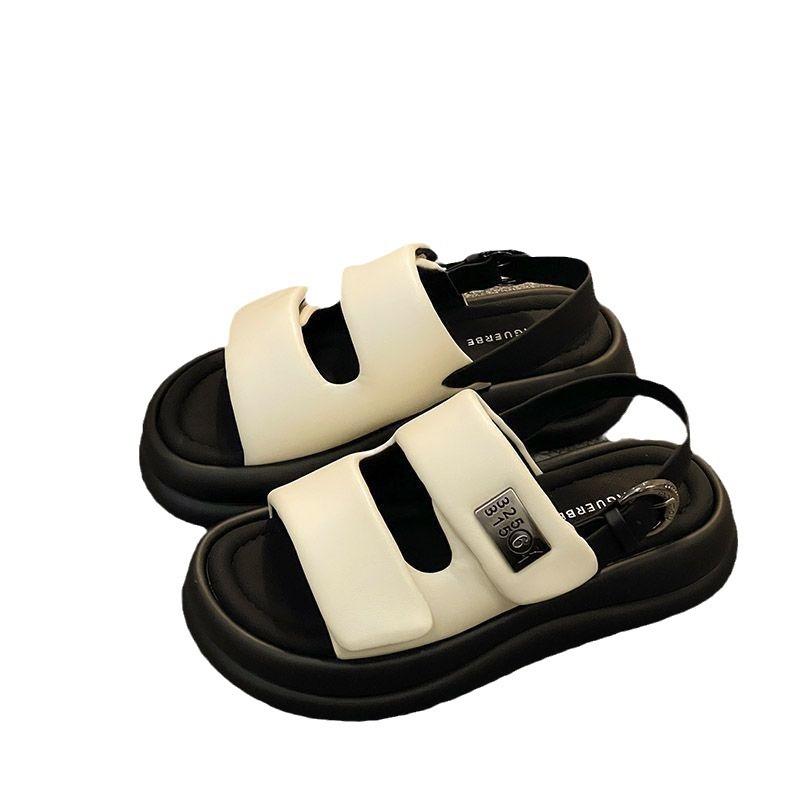 High-end open-toed sandals women's spring 2025 new beach shoes seaside fashion not tired foot muffin Roman shoes