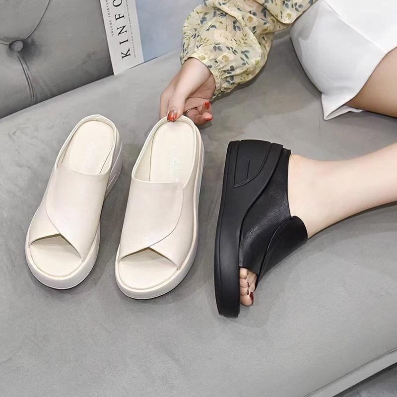 Fashion 2025 New Women Sandals Women Slippers Black Thick Bottom Platform Open Toe Women Orthopedics Wedge Beach High Heels Slides