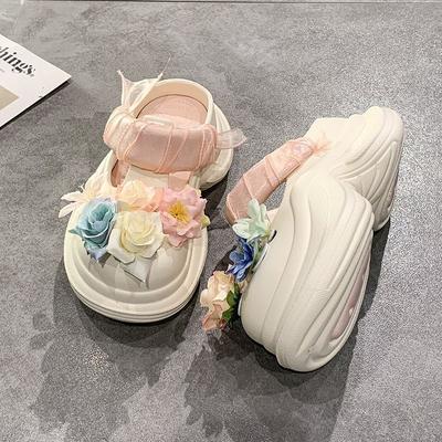 Cute Temperament Small Flower High Value Hole Shoes Women's Summer Wear 2025 Thick Sole Heightening Non-slip Light Comfortable Slippers