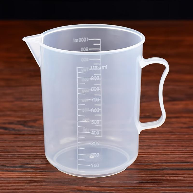 1pc Advanced plastic measuring cup - a precise liquid kitchen tool for baking and cooking - durable and multifunctional