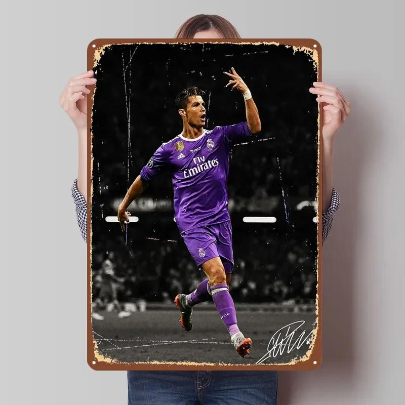 

Криштиану Роналду Футболист Металлический Постер Украшения для Дома Индивидуальные Металлические Жестяные Таблички для Настенного Декора Кофейный Бар 7.9x11.8In(20x30cm)
