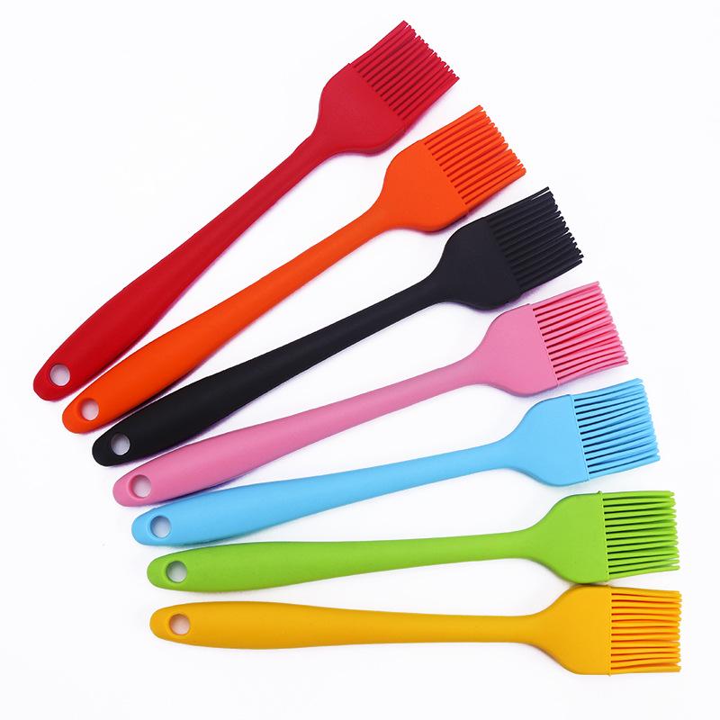 Silicone BBQ Oil Brush - High Temp Resistant, One-Piece Design