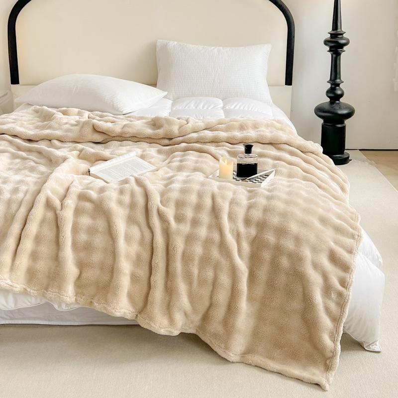Luxurious Heavyweight Rabbit Fur Plush Blanket - Coral Fleece for Bed, Sofa, or Nap; Perfect for Winter.