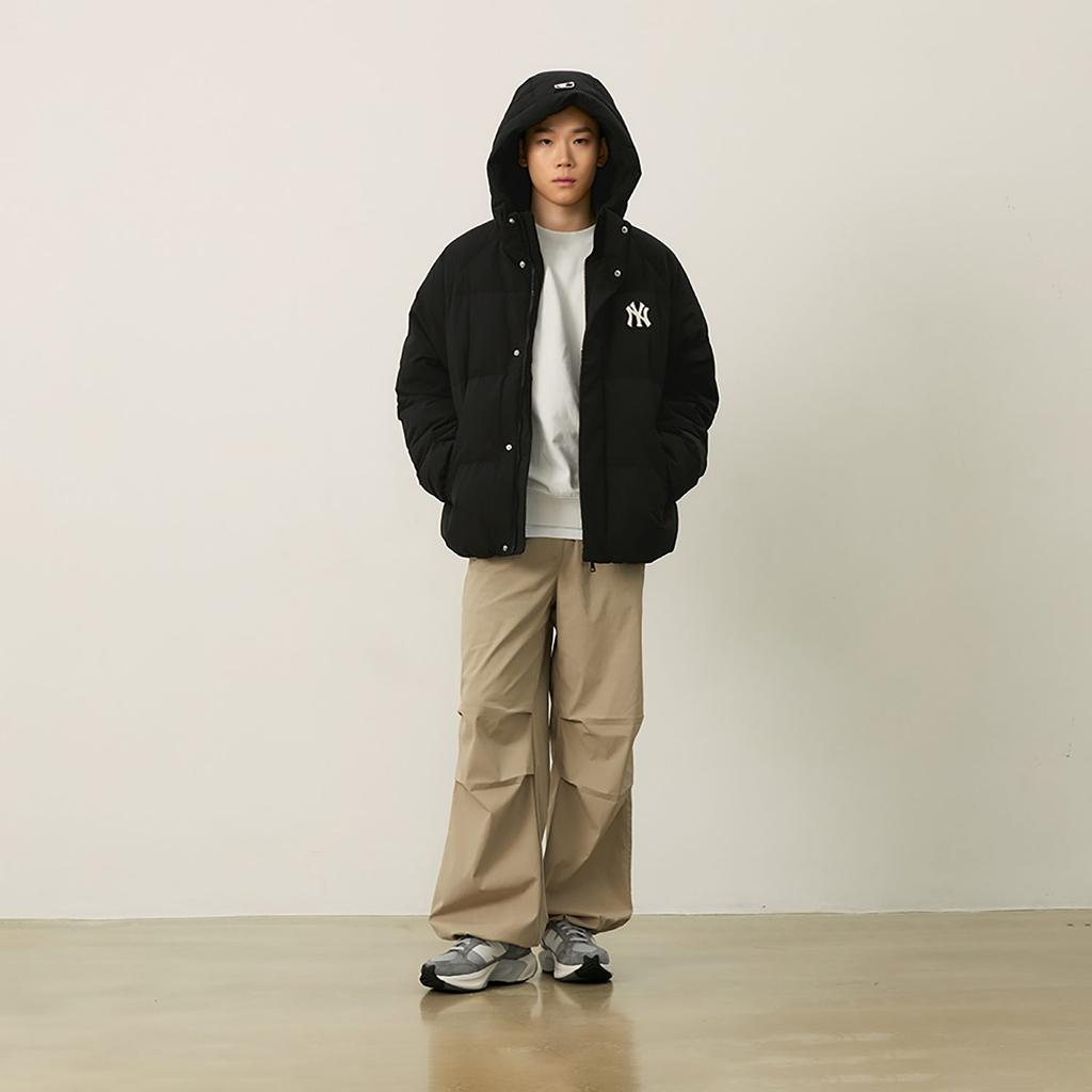 MLB Preppy Style Collection New York Yankees FW24 Down Jacket Unisex Black 3ADJV1046-50BKS