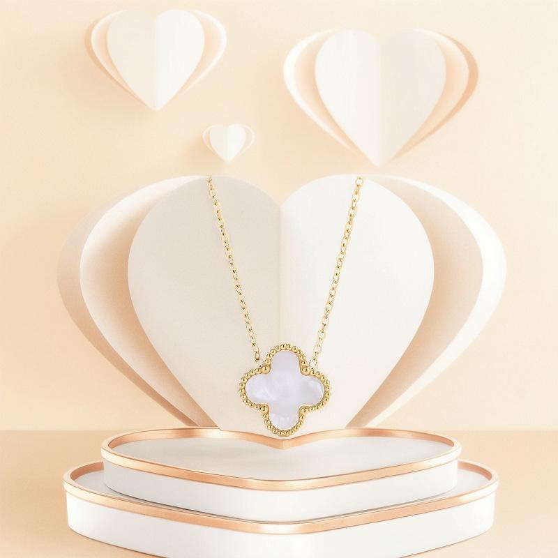 Klassische vierblättrige Klee Titanstahl Halskette Schmuck Temperament Muschel Schlüsselbeinkette Damen Anhänger Schmuck