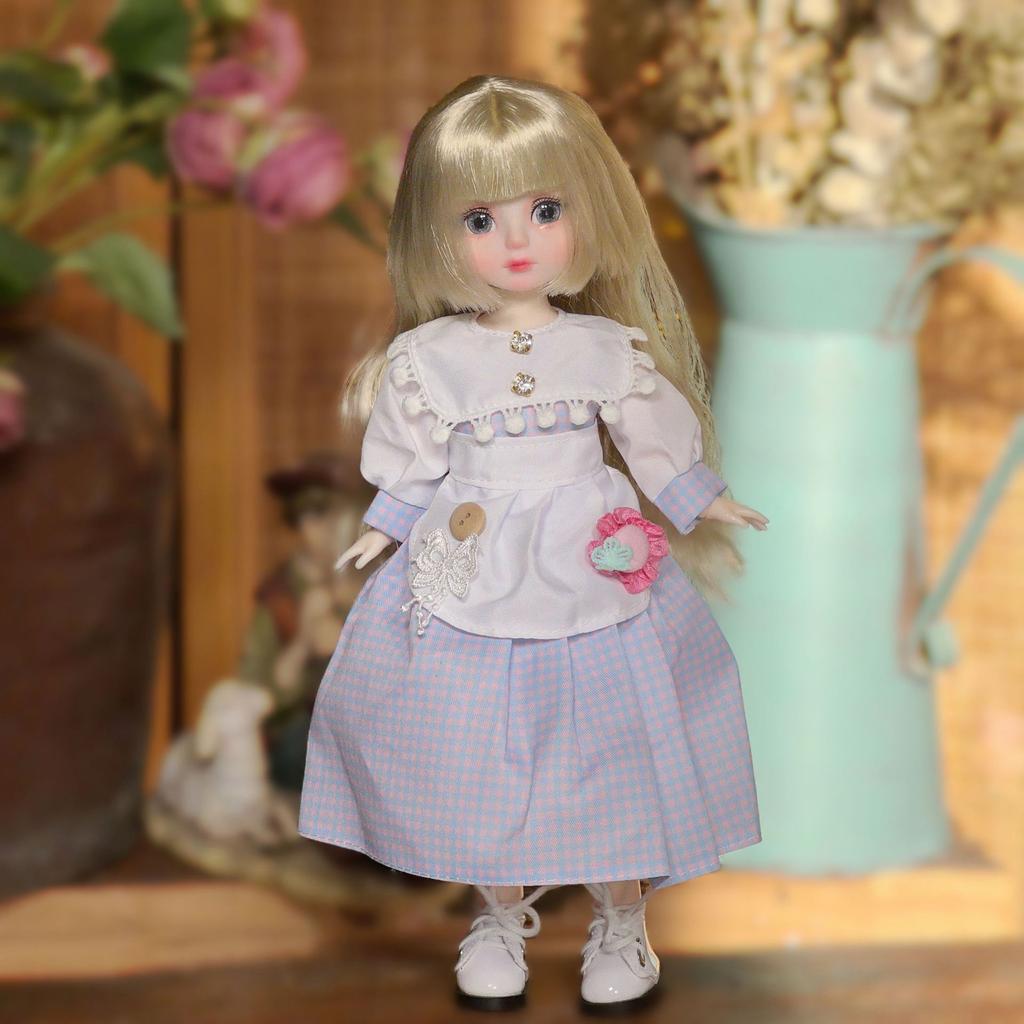 Loli-dukke-påkledningssett komplett med dukke med 20 ledd og håndmalt leppesminke