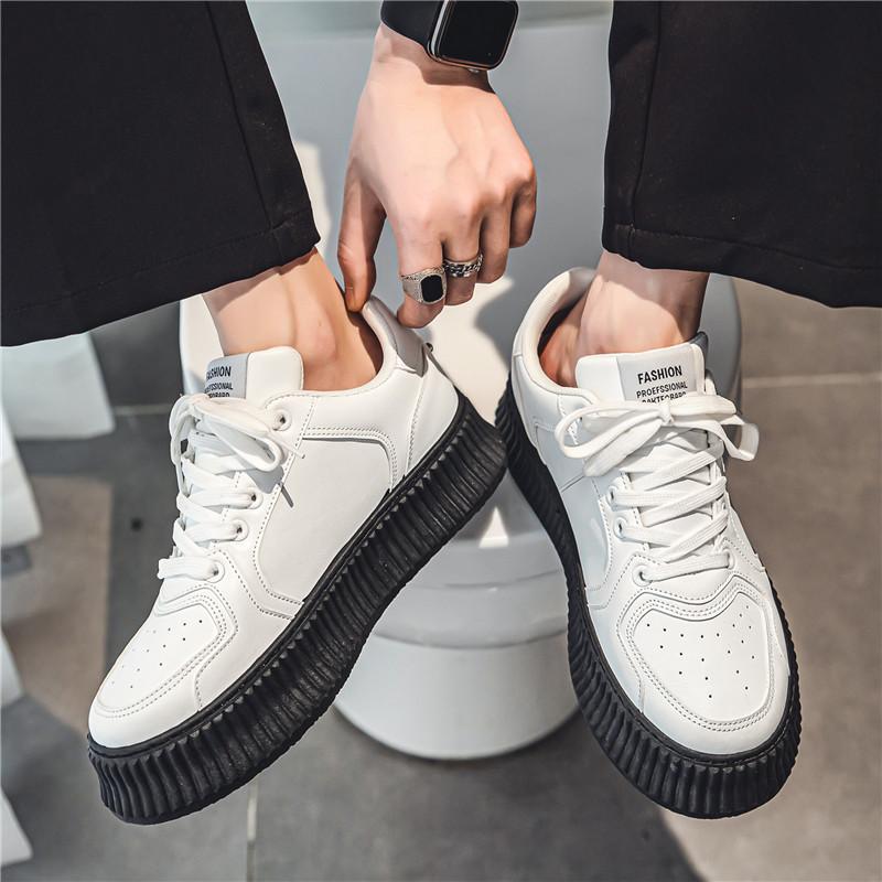 Shoes men's 2025 new spring Korean version of little white shoes platform muffin biscuit shoes men's sports and leisure board shoes