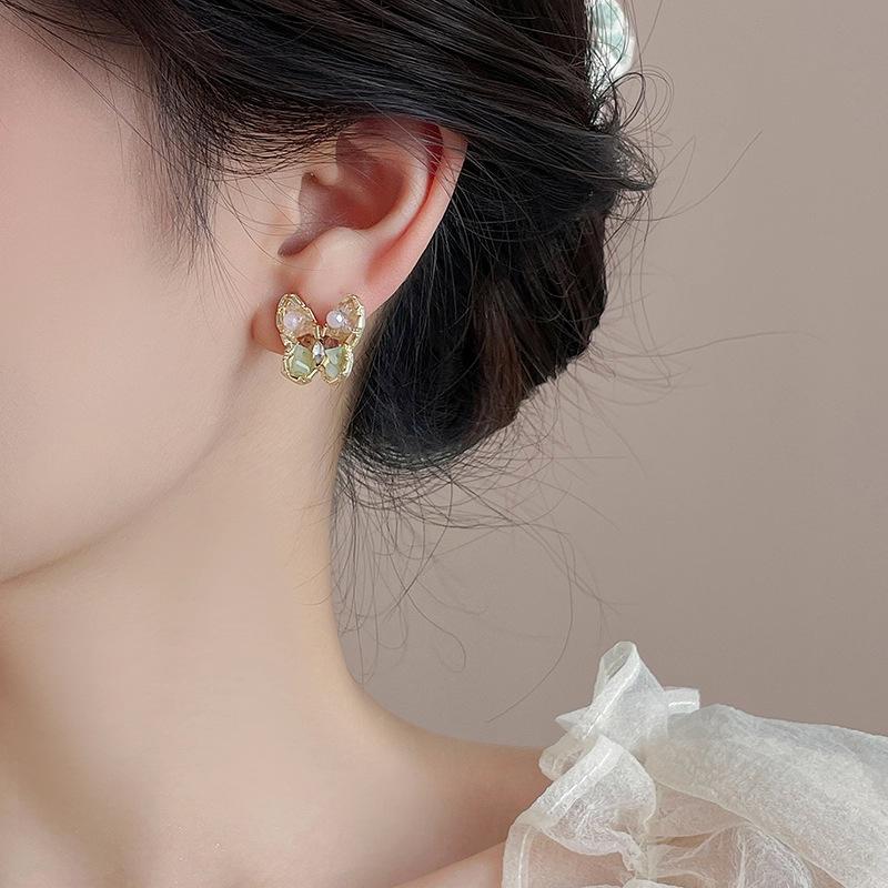 Gradient Crystal Butterfly Earrings for Women - 2025 High-End Sweet Niche Ear Clips