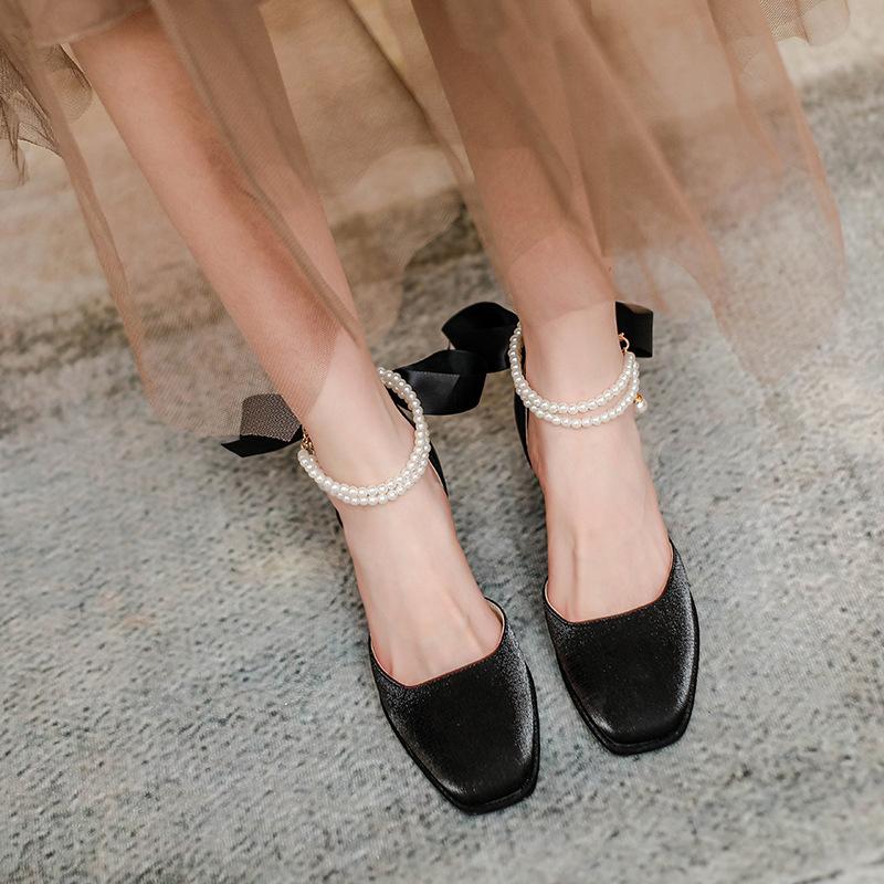 Baotou hollow sandals 2025 new summer square head high heels thick heel red wedding shoes pearl medium heel single shoes